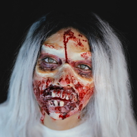 Knock 'Em Dead! by Reece Alexandar (Photo by Emad Kolahi)